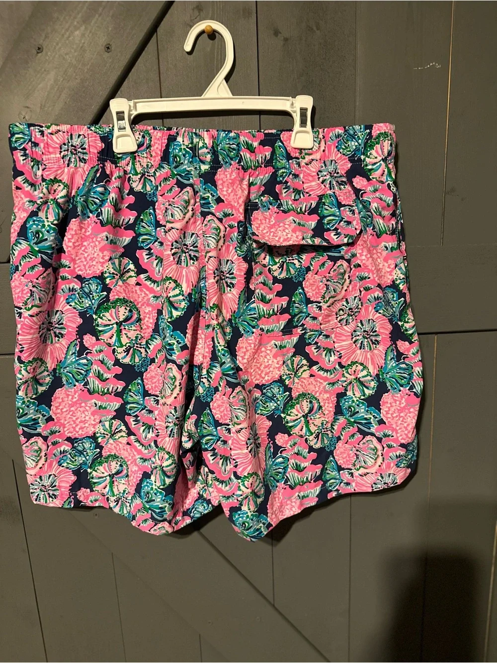 Lilly Pulitzerdd Men’s Capri Swim Trunks – Shroom with a View – Size XL